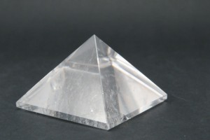 piramide-cristal-de-roca